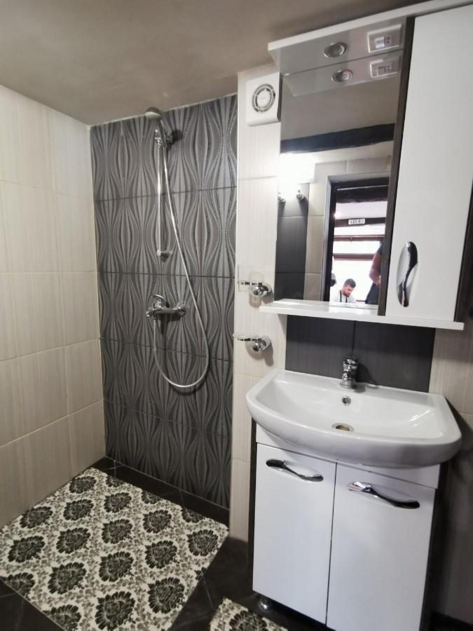 Arts Guest House -Beautiful Villa For 6 Persons Veliko Tarnovo Luaran gambar