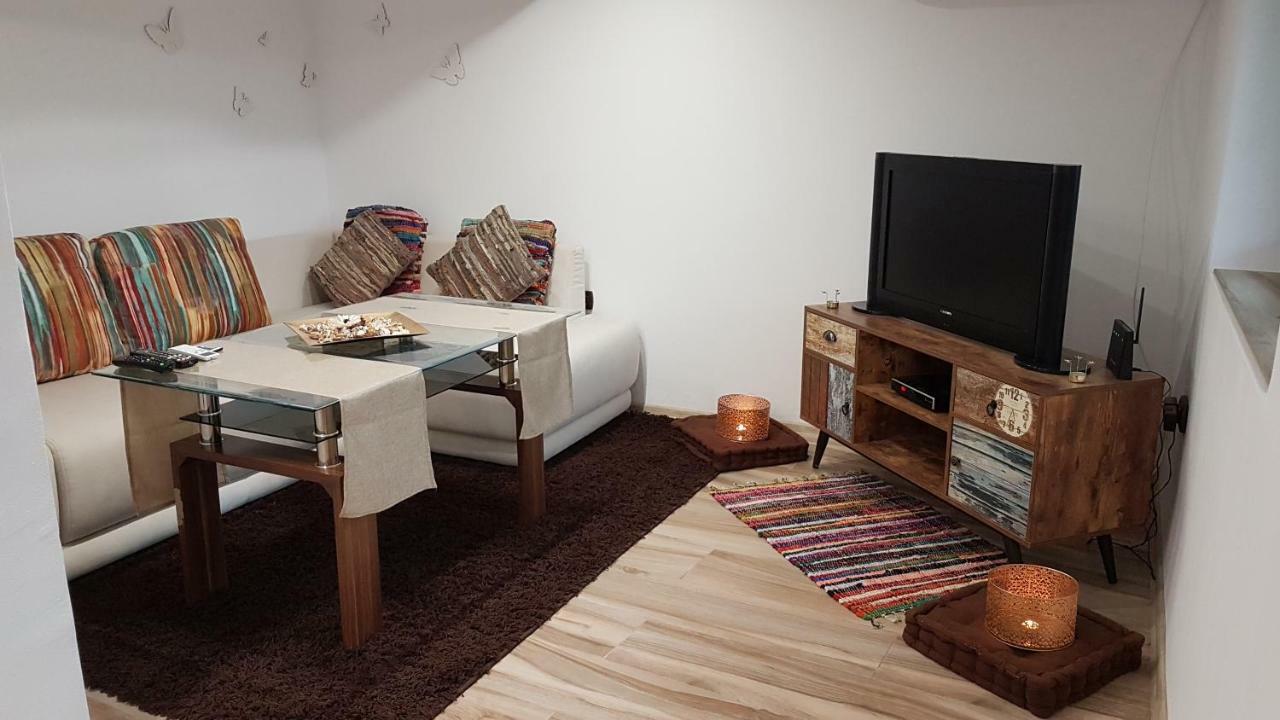 Arts Guest House -Beautiful Villa For 6 Persons Veliko Tarnovo Luaran gambar